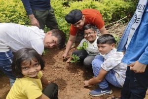 वृक्षारोपण कार्यक्रम