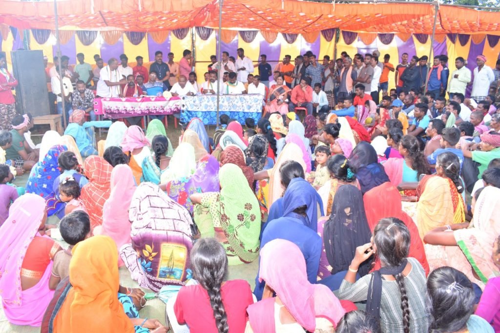 कबड्डी प्रतियोगिता समापन समारोह वाको में पहुंचे विधायक इन्द्र शाह मंडावी