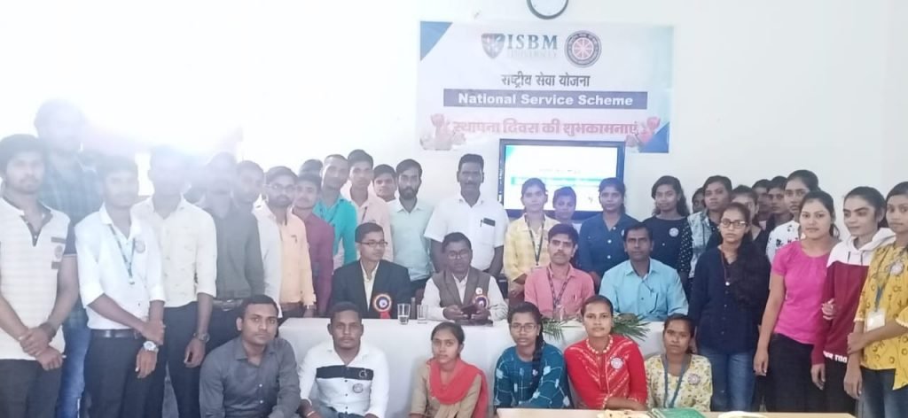 आईएसबीएम विवि में एनएसएस स्थापना दिवस