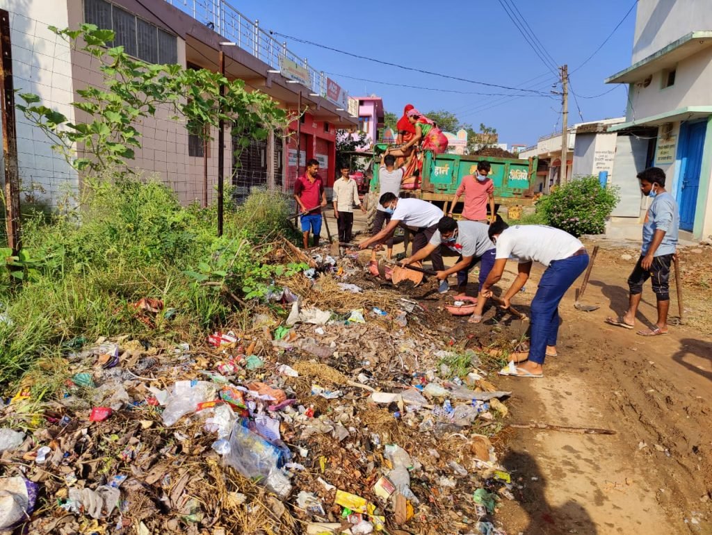 मितान क्लब द्वारा कोपरा में स्वच्छता का अद्भुत कार्य