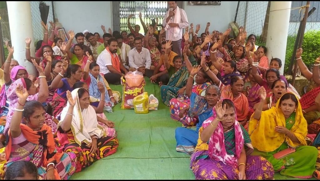 मध्याह्न भोजन रसोइया संयुक्त संघ का भाजपा ने किया समर्थन