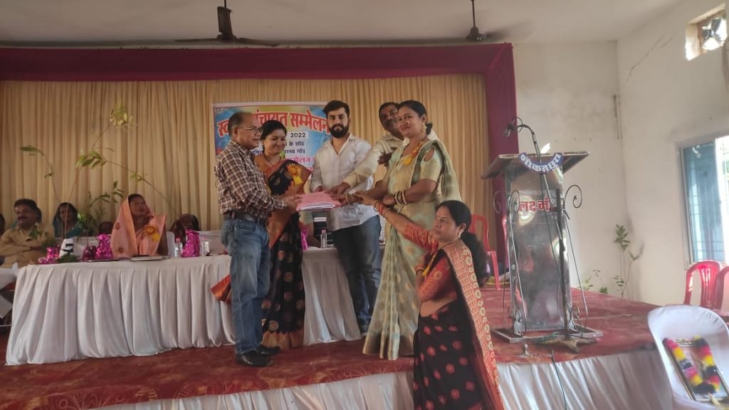 स्वस्थ्य पंचायत सम्मेलन में 303 आवेदन मिले