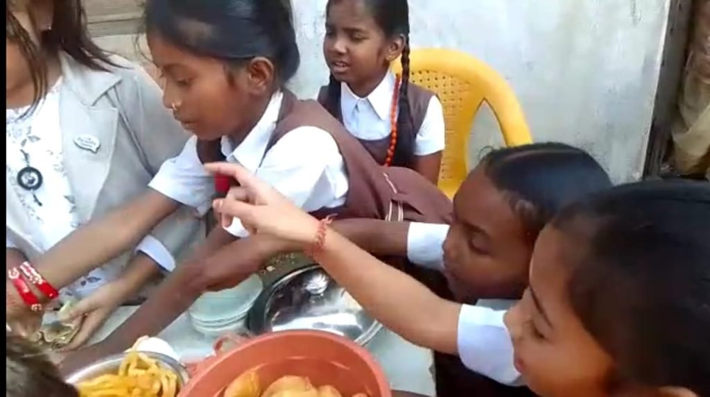 पैरी गंगा महाविद्याल में बाल दिवस पर विभिन्न कार्यक्रम का अयोजन