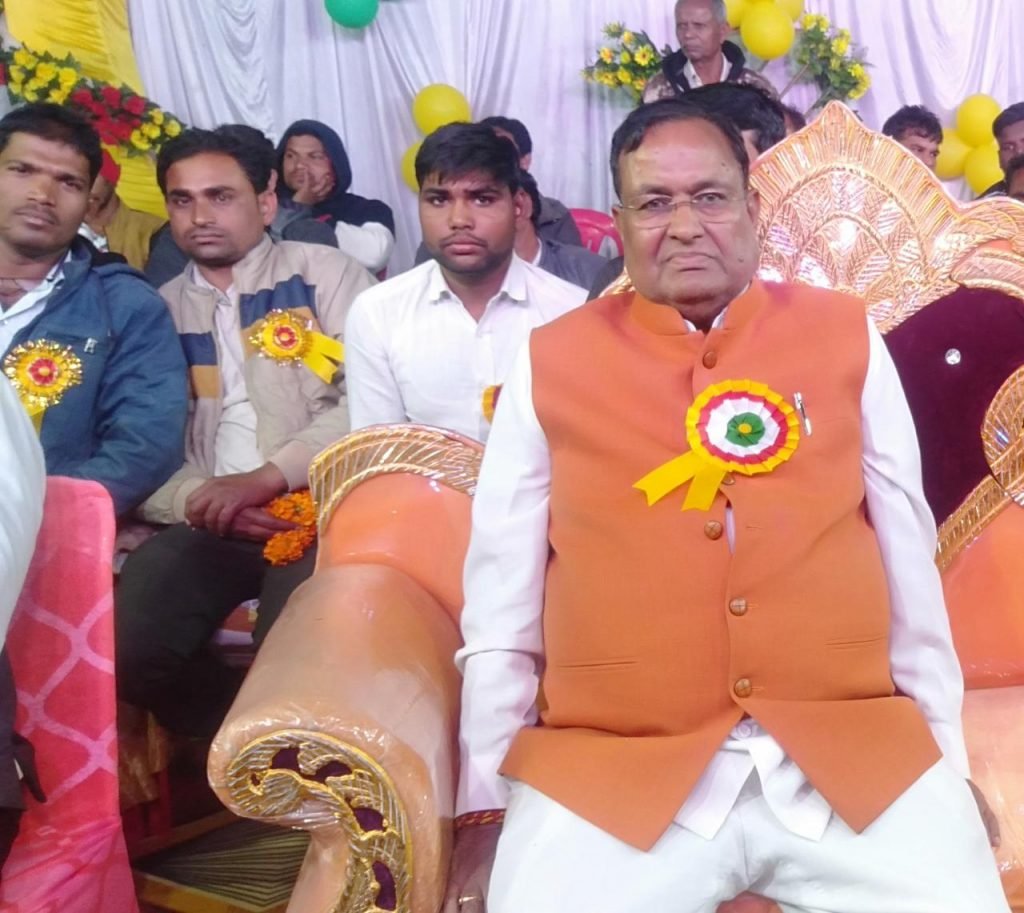 लवन से तुरमा तक पक्की सड़क बन पाया है तो भाजपा सरकार की ही देन है—पूर्व विधानसभा अध्यक्ष गौरीशंकर अग्रवाल