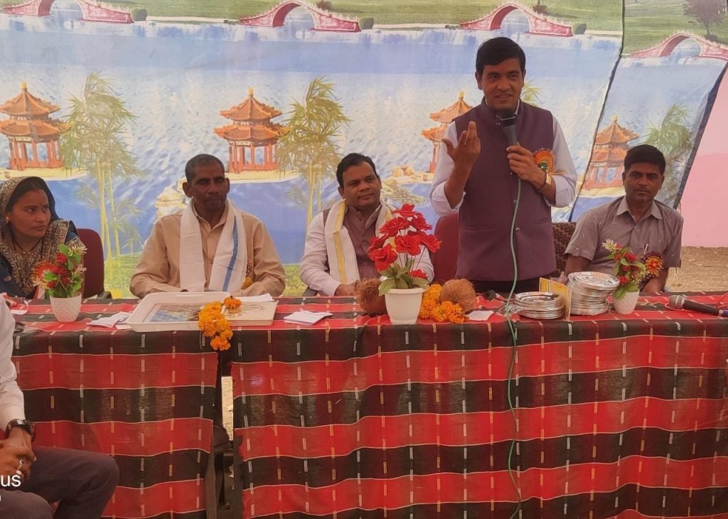 किसी भी नेताओं को नफरत से न देखें, उनके सामने बहुत चुनौतियां होती है-विप्लव साहू