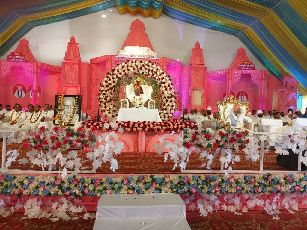 कबीर धर्मस्थान खरसिया में पंथश्री हुजूर मुकुंदमणिनाम साहेब स्मृति महोत्सव व एकोत्तरी चौका आरती महायज्ञ का भव्य शुभारंभ