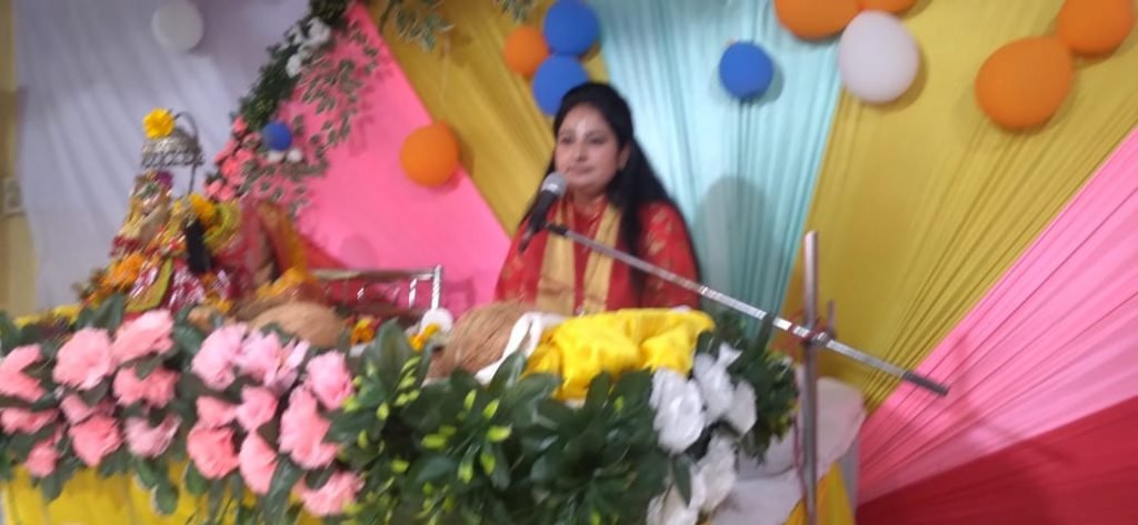 भगवान को पाने मन को मंदिर बनाएं- वैष्णवी रामायणी