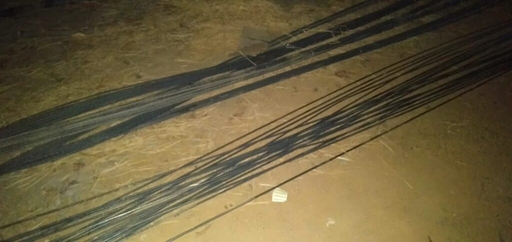 ड्राइवर अपने वाहन में लोड सरिया बेचा करते थे ढाबे में, ड्राइवर और चोरी की सरिया खरीदी करने वाला गिरफ्तार….