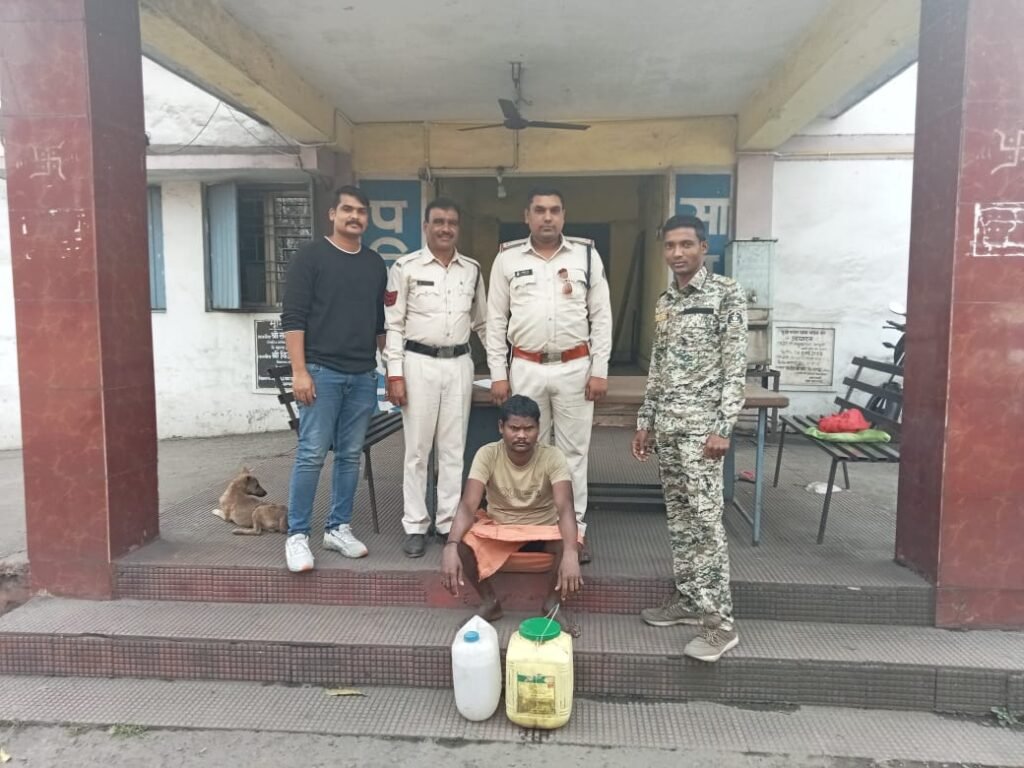 अवैध शराब पर पूंजीपथरा पुलिस की कार्रवाई…..