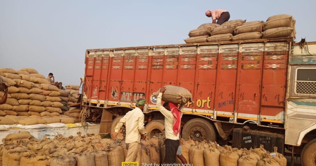 महज 29 दिनों में ही जीरो शार्टेज के साथ शत् प्रतिशत उठाव पूर्ण, कलेक्टर ने दी बधाई