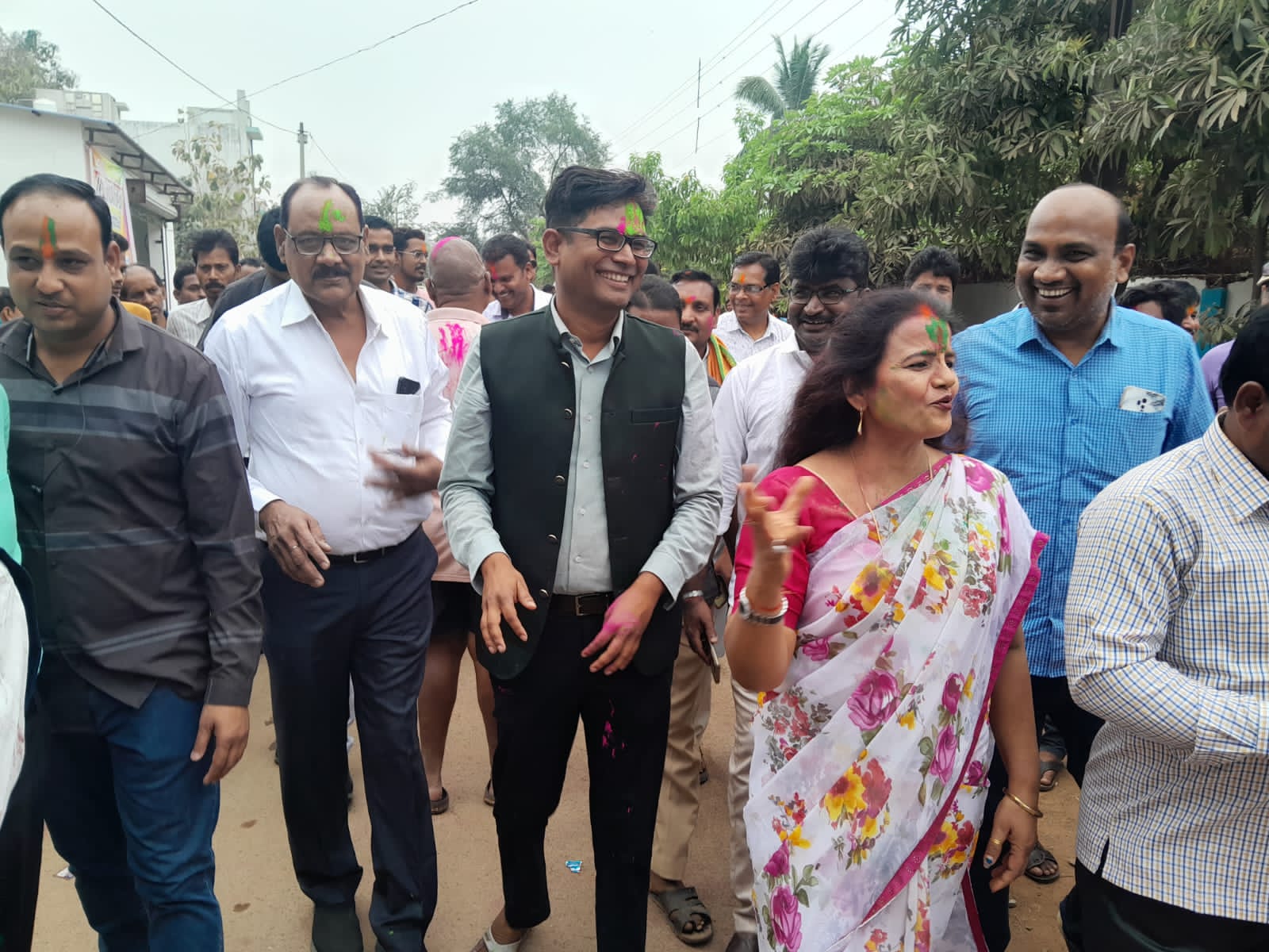 होली मिलन समारोह के बहाने एकजुट हो रहे बड़े बड़े दिग्गज नेता…