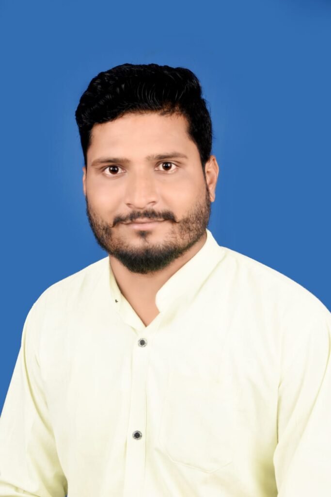 सोलर पंप दस दिनों से है बंद युवा नेता सौरभ साहू ने कलेक्टर को दिया ज्ञापन…जल्द हो मरम्मत जिससे जलसंकट हो दूर…