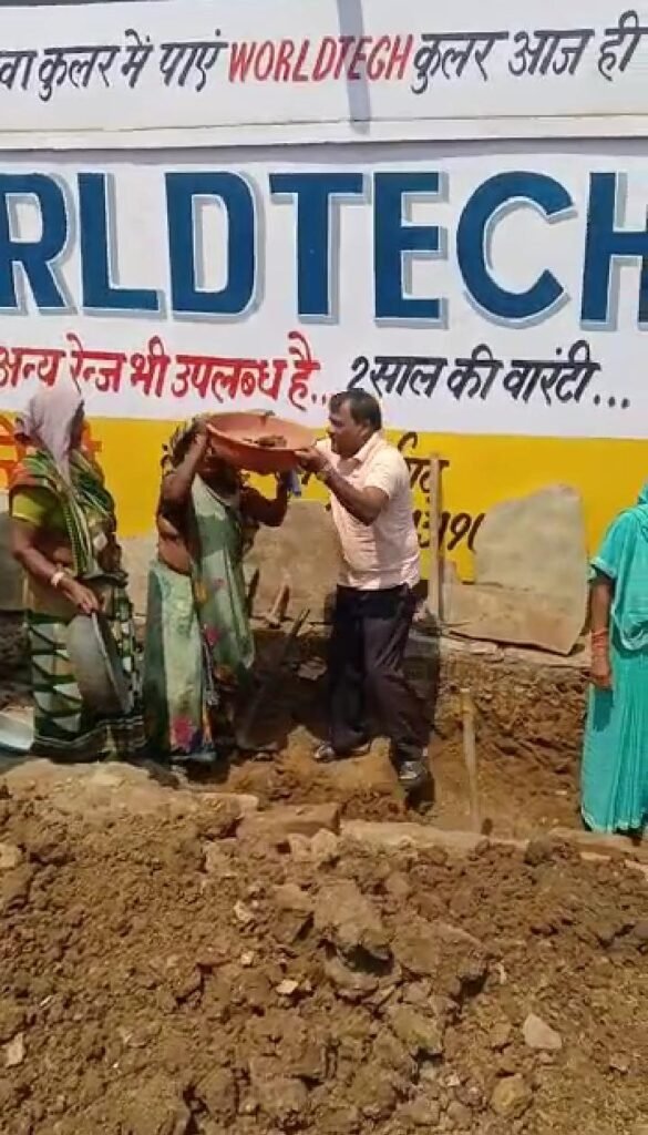 लोकप्रिय सेवानिवृत्त थानेदार एवं कांग्रेस नेता सरजू प्रसाद घृतलहरे ने कहा कि लोगों की मदद करने का अवसर सौभाग्य होता है।