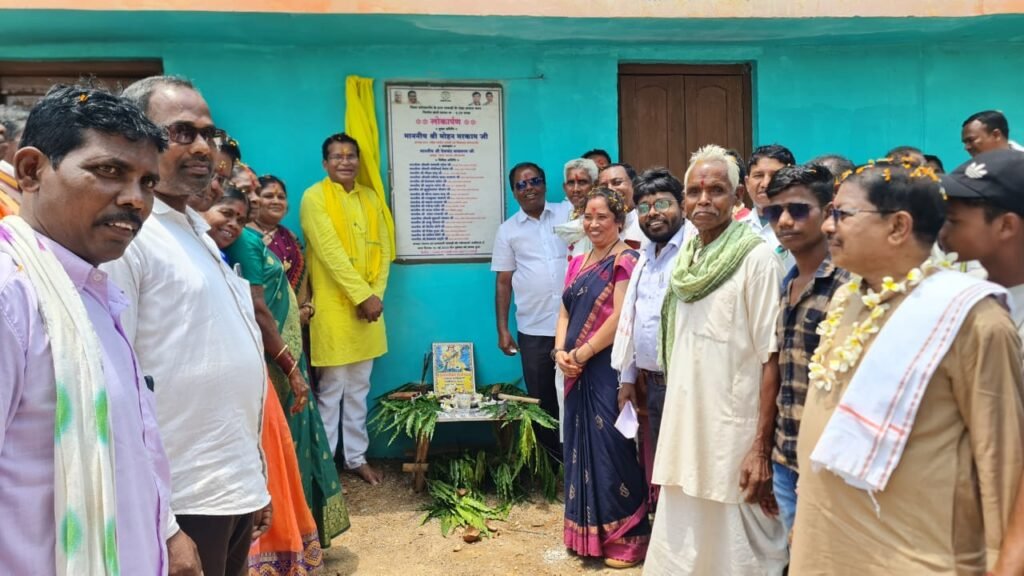 सभी समाजो के भवन स्वीकृत होने से सभी समाज सदस्यों के चेहरो में झलकी खुशी