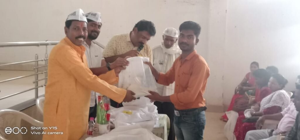 आम आदमी पार्टी विधानसभा प्रतापपुर का फिजिकल मीटिंग हुआ