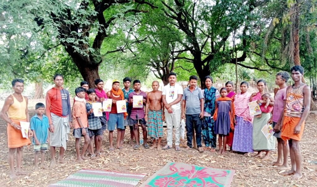 बास्तानार विकास खण्ड ग्राम लालागुड़ा “नाकापारा” के ग्रामीण शुद्ध पेयजल के लिए गुहार लगाते हुए त्रस्त, झरिया के अशुद्ध पेयजल पीने में मजबूर,नल जल योजना के माध्यम से जल पहुंचाने वाले जनप्रतिनिधि गांवों में शुद्ध पेयजल पहुंचाने में नाकाम-भरत कश्यप