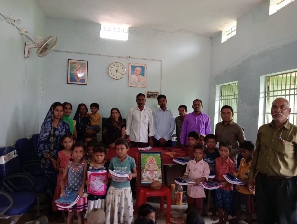 शासकीय प्राथमिक शाला रवेली (लोहारसी) में शाला प्रवेश उत्सव मनाया गया