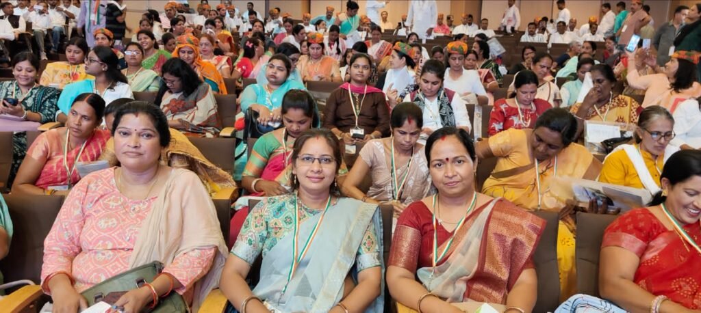 राजीव गांधी पंचायती राज संगठन के राष्ट्रीय सम्मेलन में शामिल हुए – पुष्पा जगन्नाथ साहू