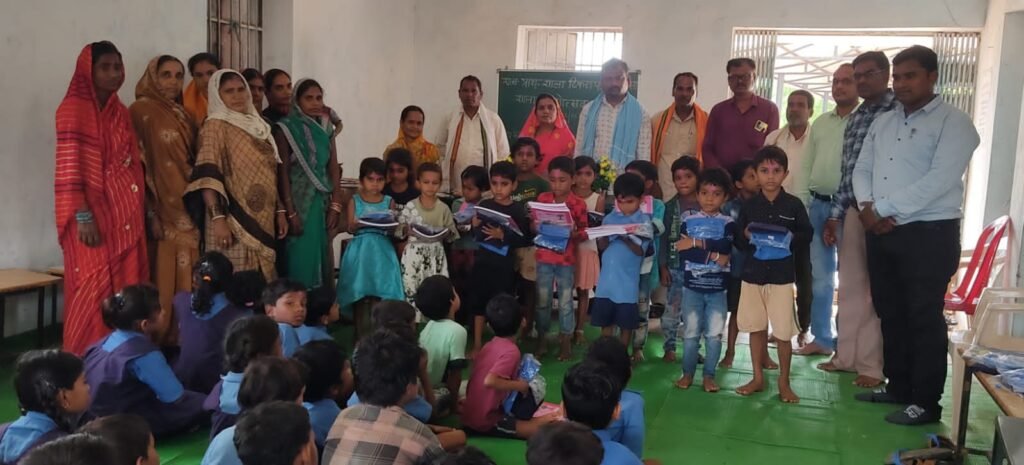 घुरसा में हर्षोल्लास पूर्वक मनाया गया शाला प्रवेशत्सव