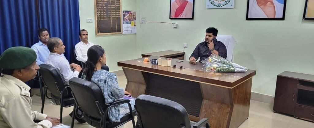 डीएफओ पंकज कुमार कमल ने किया पदभार ग्रहण