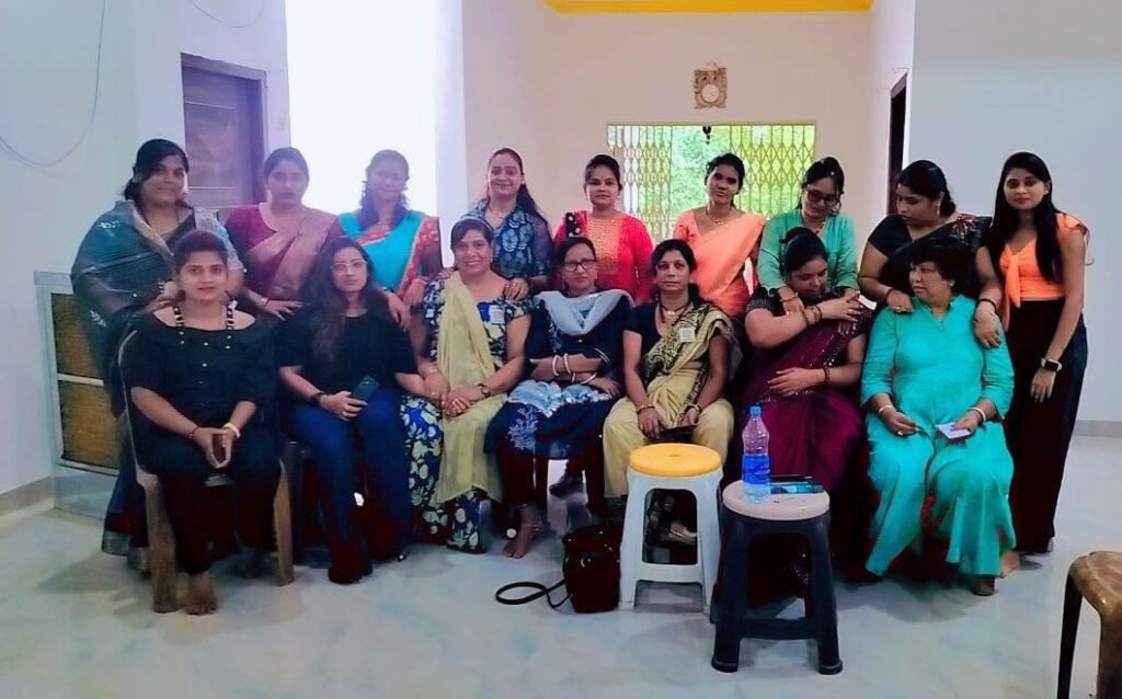 “ब्यूटी इंडस्ट्रीज को नया आयाम देने फेडरेशन ऑफ इंडियन प्रोफेशनल ब्यूटीशियन एंड ऑल इंडिया ब्यूटी पार्लर ऑर्गनाइजेशन (FIPB & AIBPO) की महासमुंद एवं गरियाबंद जिला इकाई गठित” ..