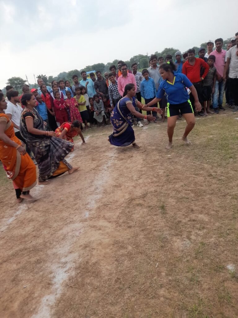 जोन स्तरीय खेलों में महिला खिलाड़ियों में दिखा जोश एवं जुनून पूरे उत्साह के साथ भाग लिया