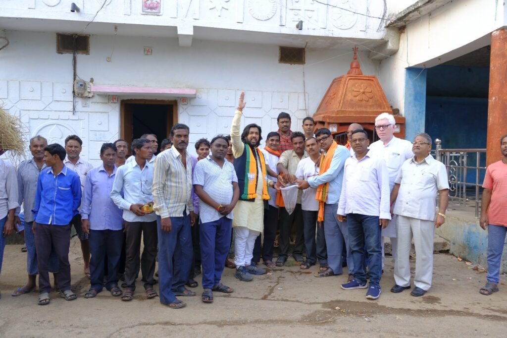 ग्राम परसदा पहुंचे गुरु खुशवंत साहब बोले भूपेश सरकार की सारी नीतियां गांवो में फेल