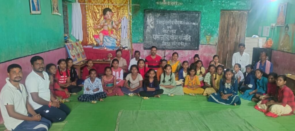 साध्वी देव प्रिया के दिव्य वचन को सुनने पतंजलि योग समिति की बैठक