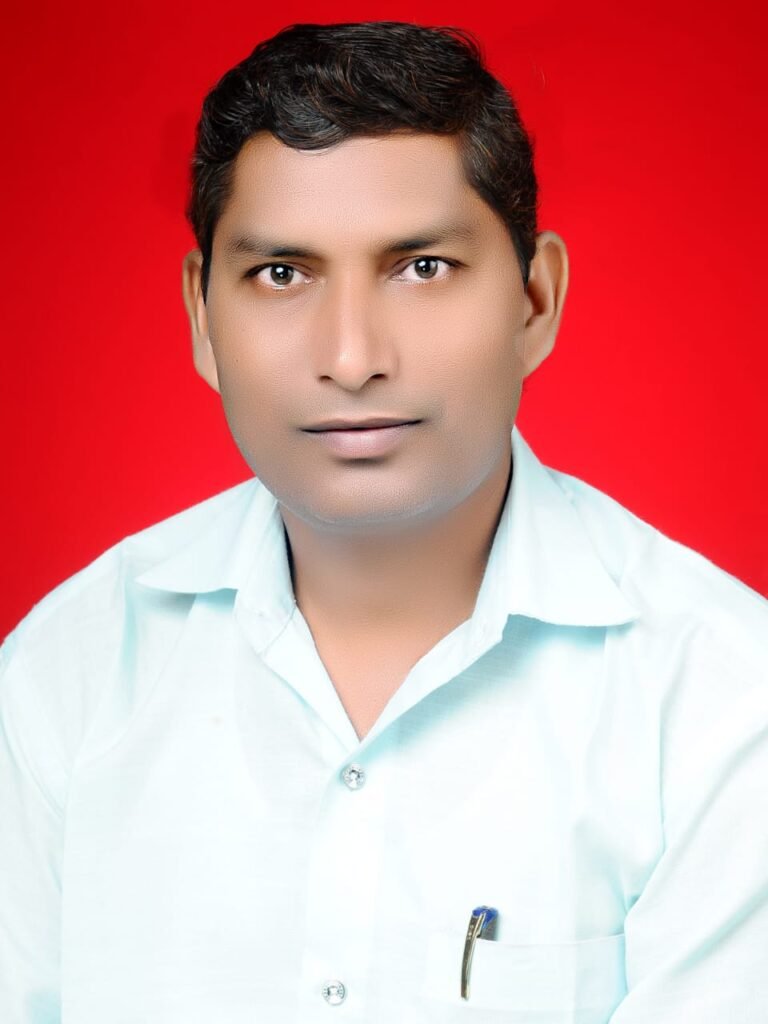 आम आदमी पार्टी के प्रत्याशी ने किया फिंगेश्वर में जनसंपर्क