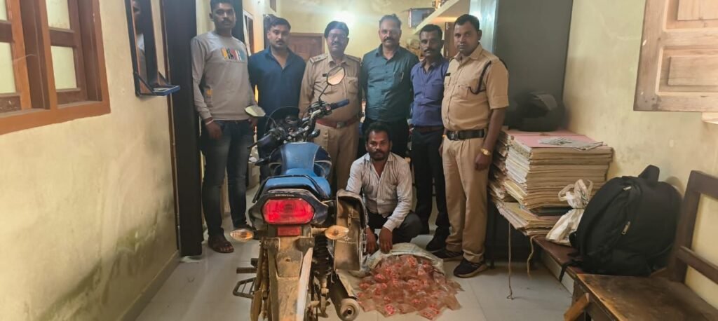 आबकारी विभाग की टीम को बड़ी मिली सफलता,छग में ओडिशा से शातिर तरीके से हो रही थी अवैध शराब की तस्करी, आरोपी गिरफ्तार