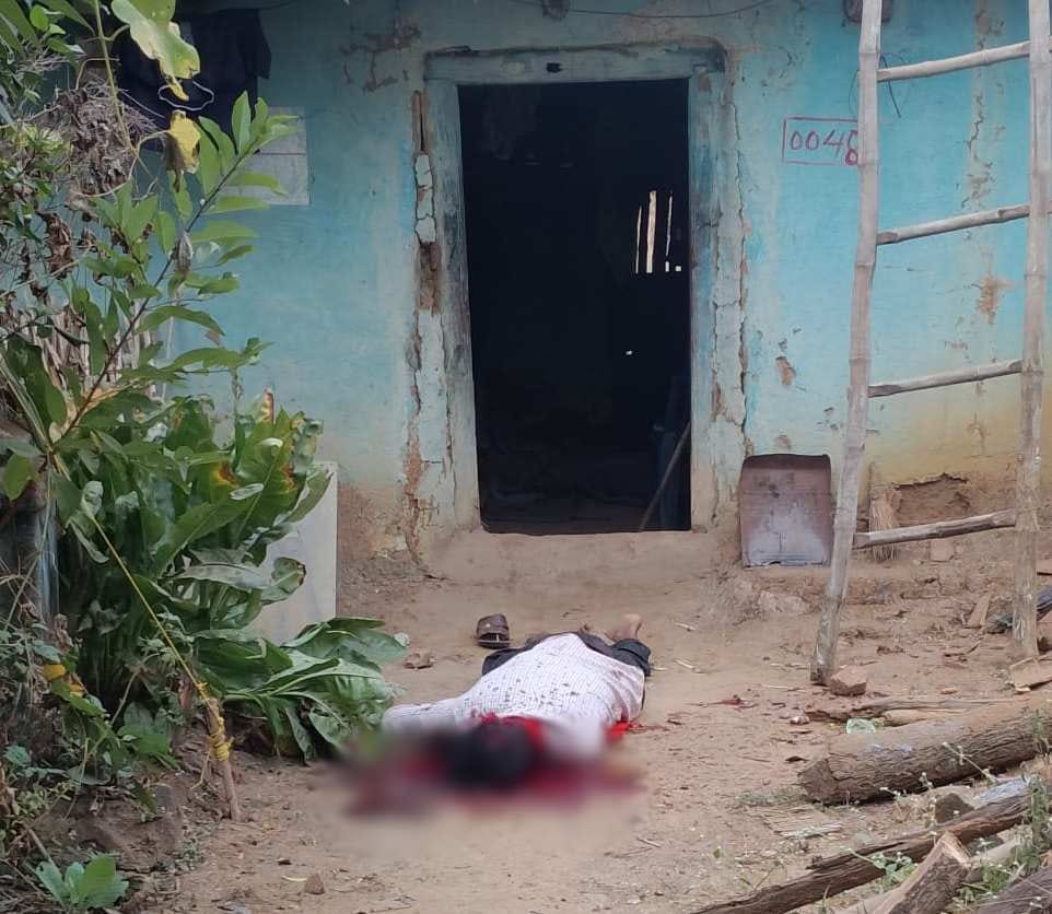 खून से लथपथ युवक की मिली लाश, मचा हड़कंप, जांच में जुटी पुलिस