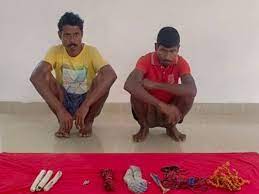 2 नक्सली विस्फोटक सामग्री के साथ गिरफ्तार