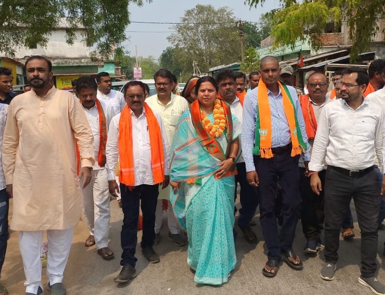 प्रधानमंत्री नरेंद्र मोदी ने मुझे अपना प्रतिनिधि बनकर आपके बीच भेजा है, विकसित भारत के लिए मोदी को जिताए – रूप कुमारी चौधरी
