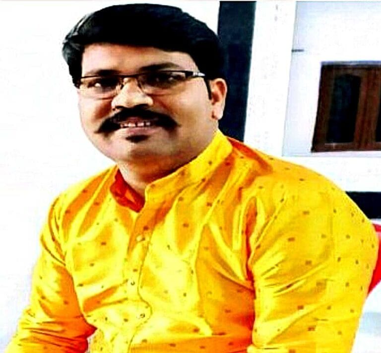 लंबे समय से नाबालिग छात्राओं के साथ छेड़छाड़ करने बाला “कलयुगी गुरु घंटाल” को पुलिस ने गिरफ्तार कर भेजा सलाखों के पीछे