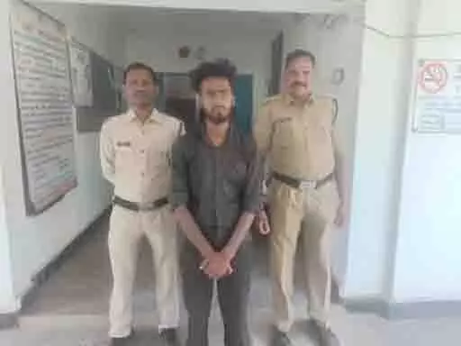 घर में घुसकर युवती से किया रेप, दरिंदा गिरफ्तार