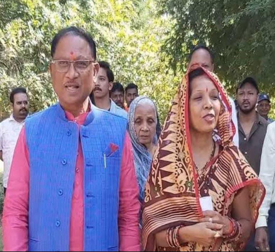 भारतीय जनता पार्टी के स्थापना दिवस पर CM विष्णुदेव साय की धर्मपत्नी कौशिल्या साय ने दी अपनी शुभकामनाएं