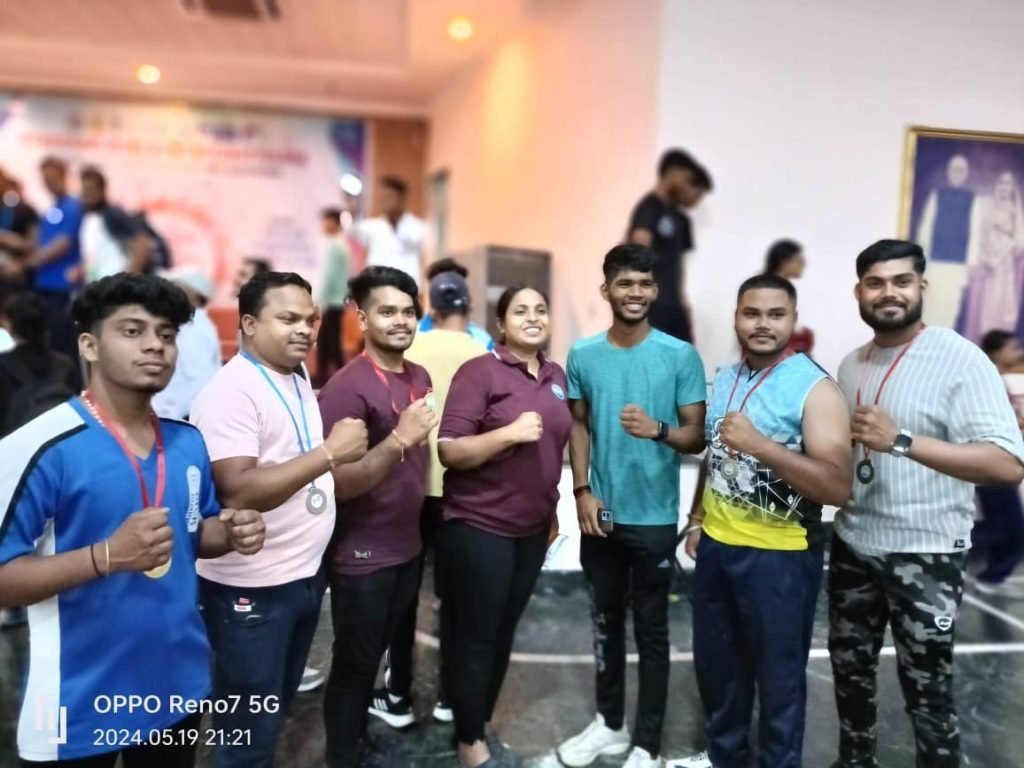 लोरमी के खिलाड़ियों ने जीते गोल्ड मेडल