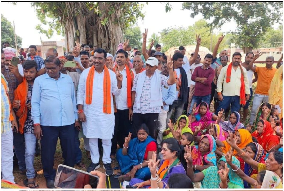 रोहित साहू ने झारखंड के गोड्डा लोकसभा प्रत्याशी डॉ निशिकांत दुबे के पक्ष में मांगा जन आशीर्वाद