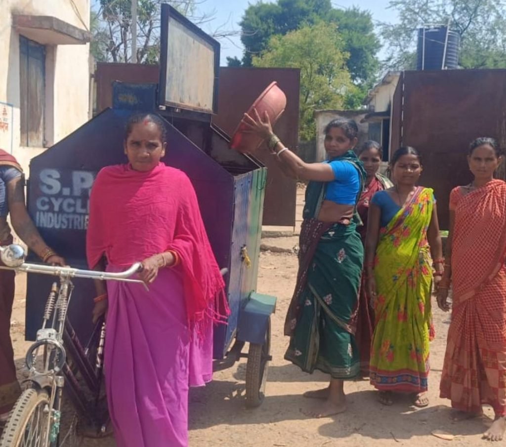 दूरस्थ क्षेत्र देवभोग के गांव भी होने लगे स्वच्छ