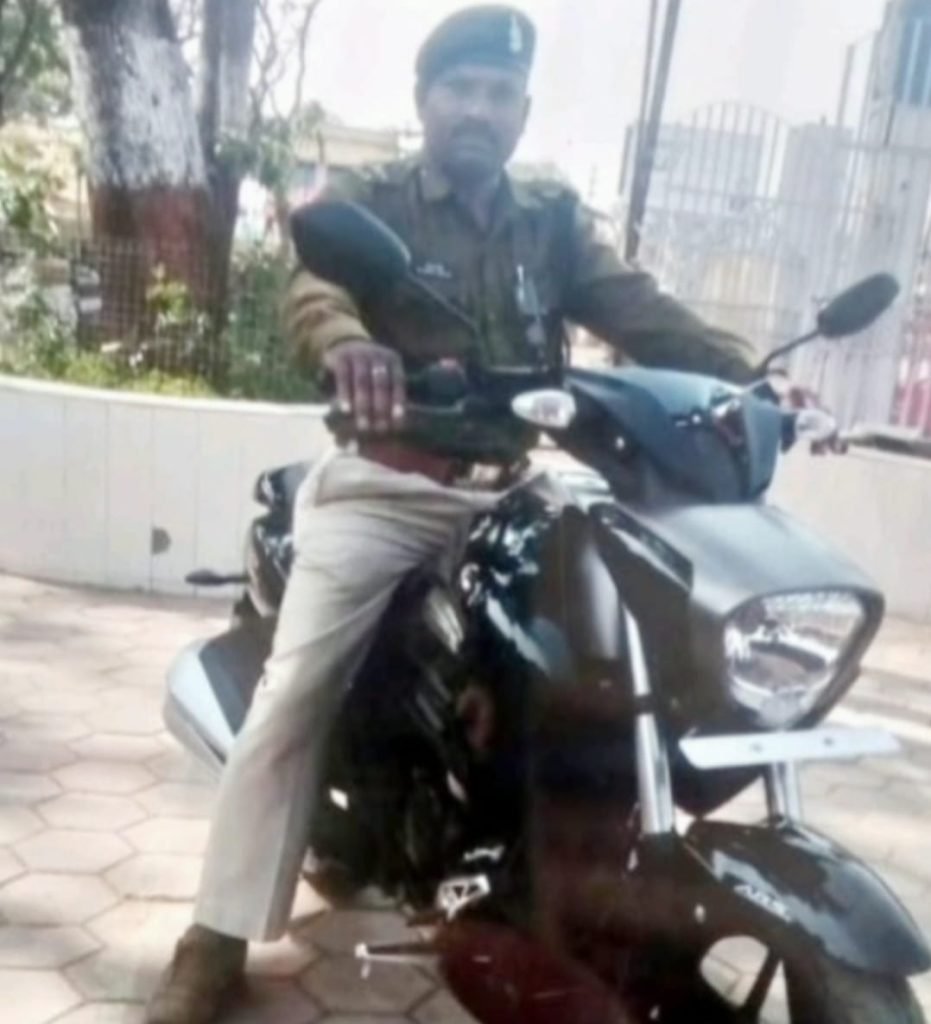 30 हजार रूपये रिश्वत की मांग करने वाला ASI सहित 1 अन्य एंटी करप्शन टीम के गिरफ्त मे