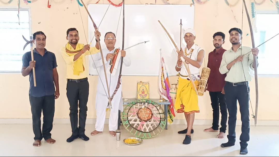 जननायक थे बिरसा मुंडा – नीलकंठ ठाकुर