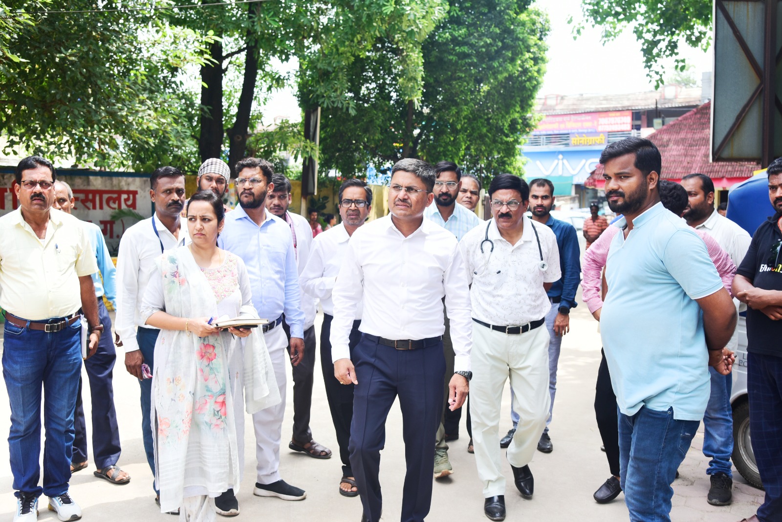 कलेक्टर ने किया जिला अस्पताल का निरीक्षण