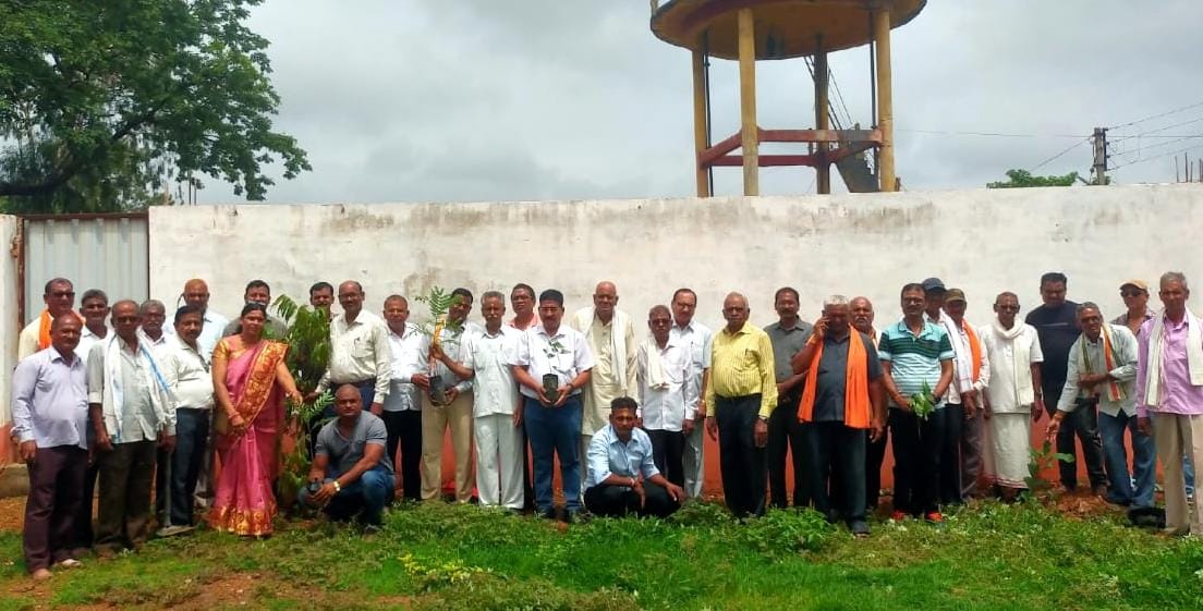 हमर हरियर डोगरगांव अभियान में साहू समाज ने दिया योगदान