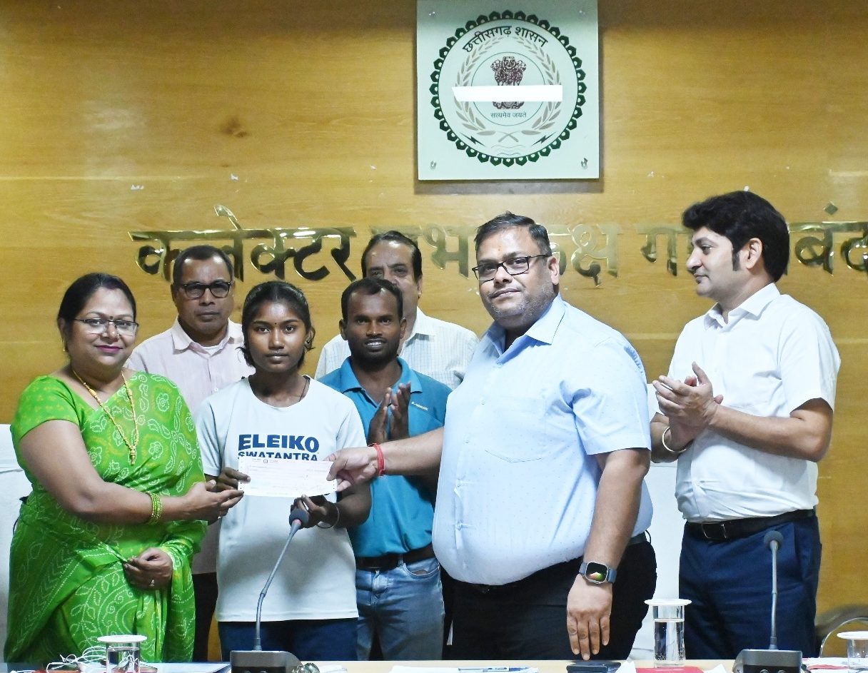 वेटलिफ्टिंग में छुरा की कुमकुम ने राष्ट्रीय प्रतियोगिता में हासिल किया दूसरा स्थान