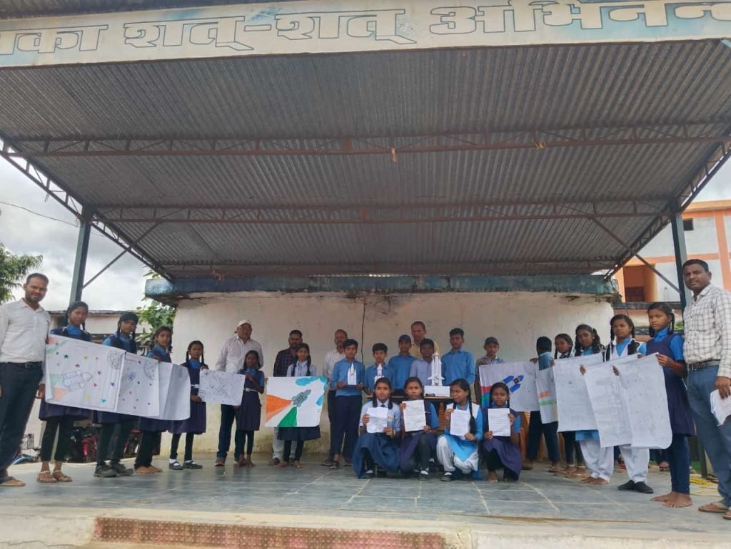 राष्ट्रीय अंतरिक्ष दिवस पर प्रक्षेपित हुआ चंद्रयान-3 मॉडल