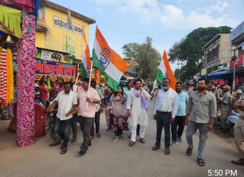 कांग्रेस ने किया मुख्यमंत्री साय व गृहमंत्री विजय शर्मा का पुतला दहन