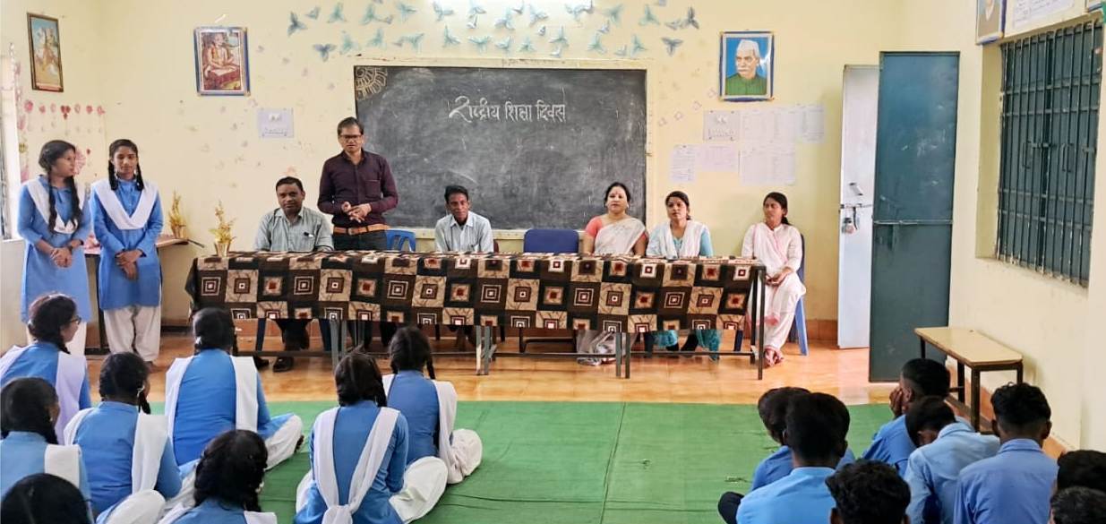 शिक्षा से राष्ट्रीय एकता मजबूत होती है