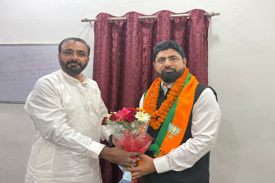 आसिफ बने नगर पालिका उपाध्यक्ष, पुर्व पालिका अध्यक्ष गफ्फु मेमन ने दी बधाई