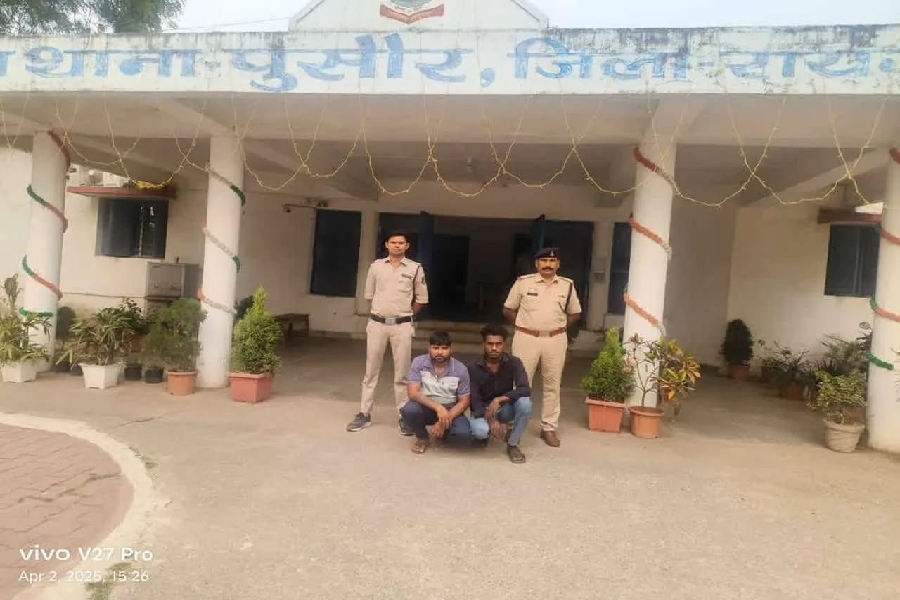 मुन्ना भाई स्टाइल में फर्जीवाड़ा : जीजा की जगह परीक्षा देने पहुंचा साला, सेंटर से सीधे हवालात!…