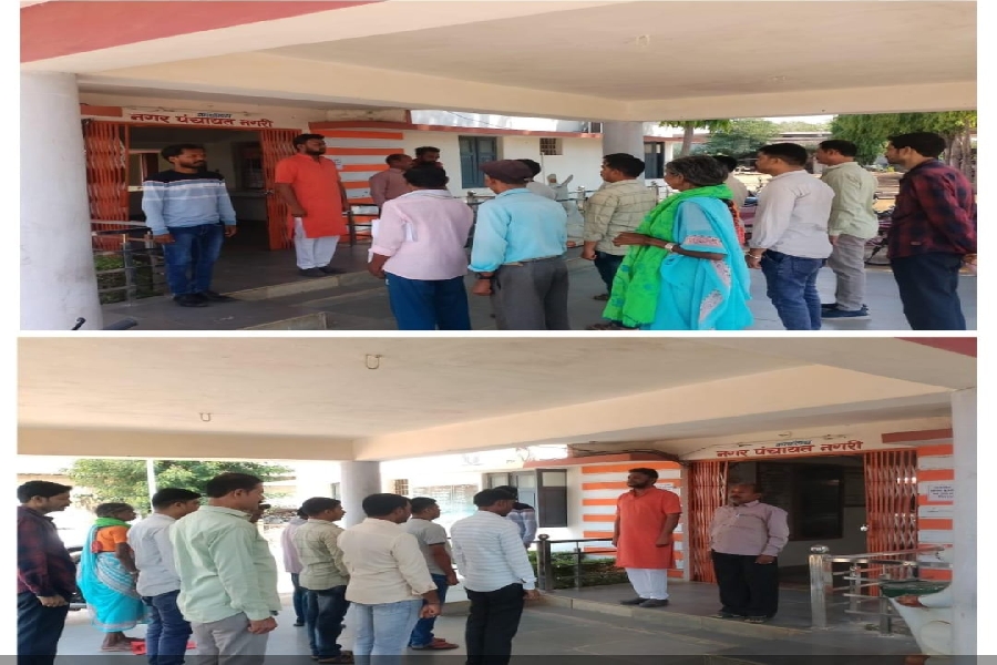Cgnews: धमतरी/नगरी नगर पंचायत में गूंजता है हर सुबह राष्ट्रगान, कर्मचारियों में उमड़ता है देशभक्ति का जज्बा